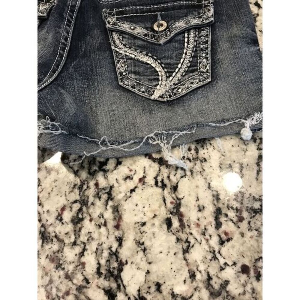 Ariya Jeans Women's Short Shorts,‎ Bootie Shorts, 5/6 - Picture 4 of 11
